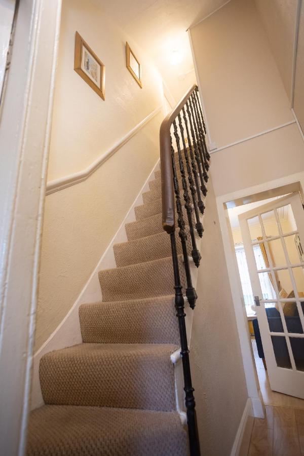 Sandgate 2-Bed Apartment In Ayr Central Location Exteriör bild